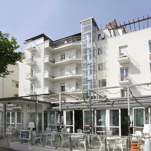 Hotel Leoni